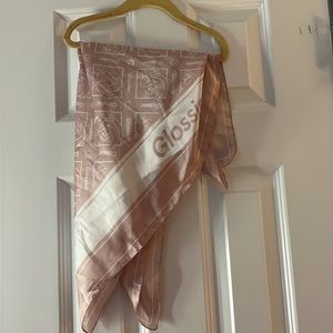 COPY - Glossier G Pal Scarf